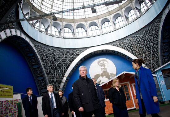 Sergei Sobyanin visits the All-Russian Exhibition Center