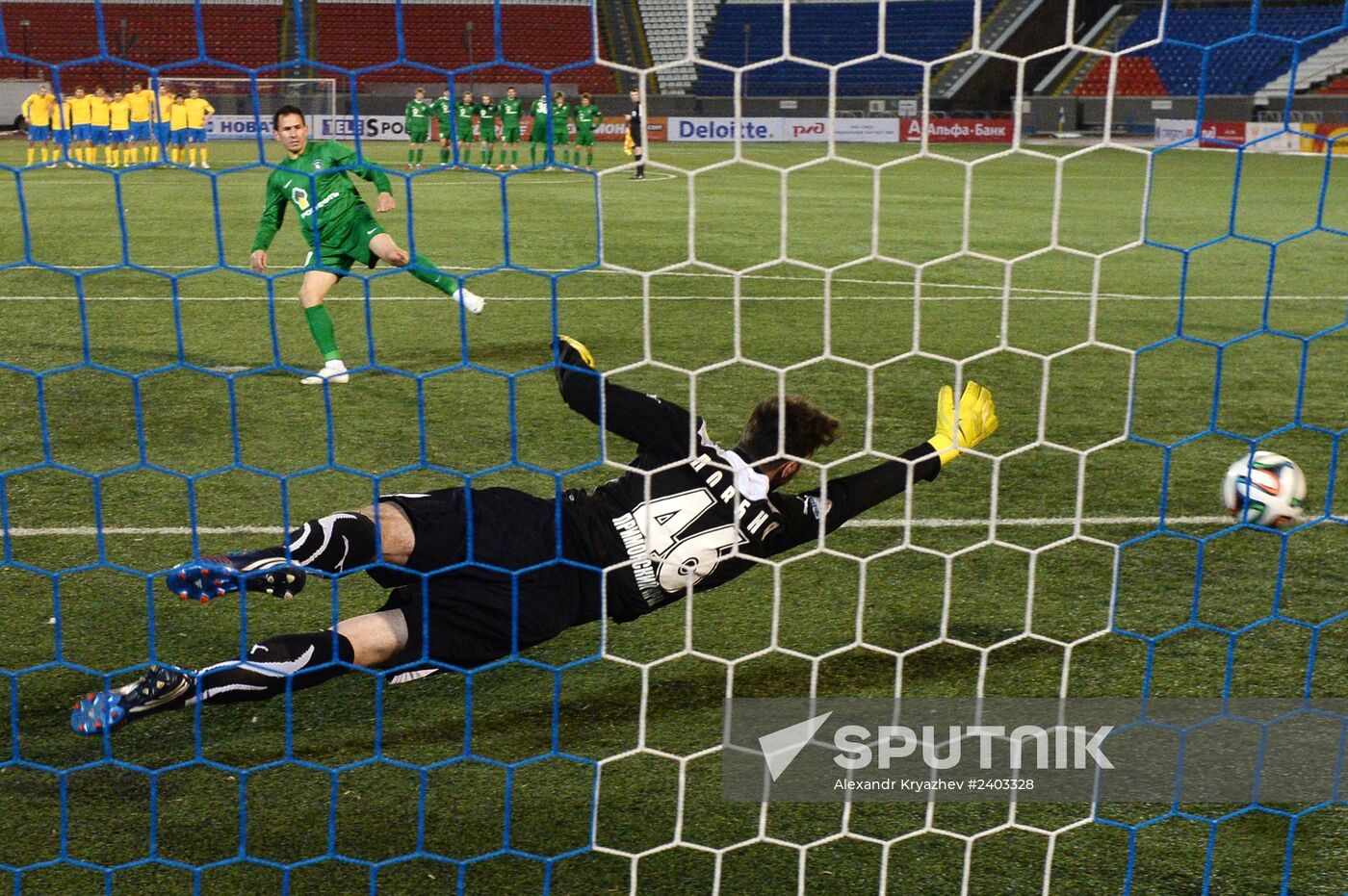 Russian Football Cup. Tom vs. Luch-Energiya