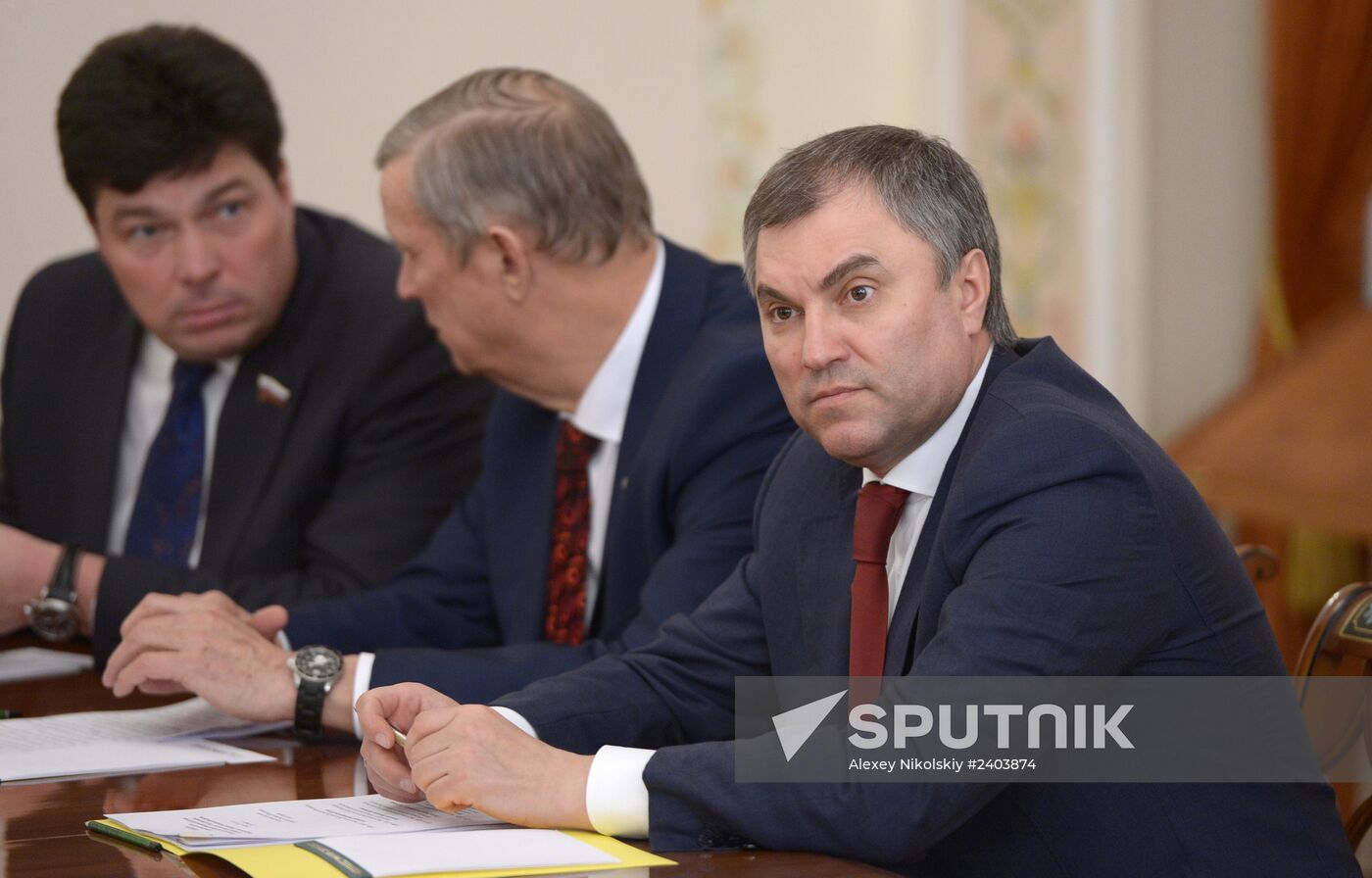 Vladimir Putin meets with senior members of the Federation Council