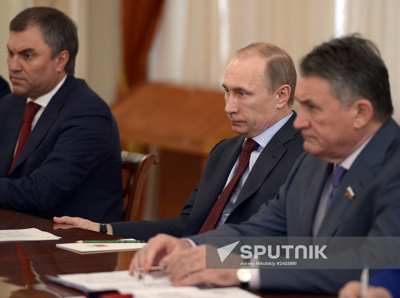 Vladimir Putin meets with senior members of the Federation Council