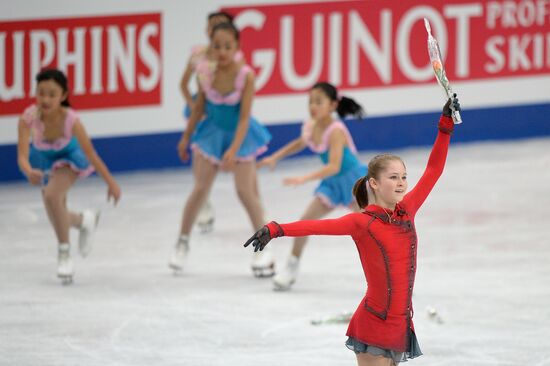 World figure skating championships. Women. Free skating