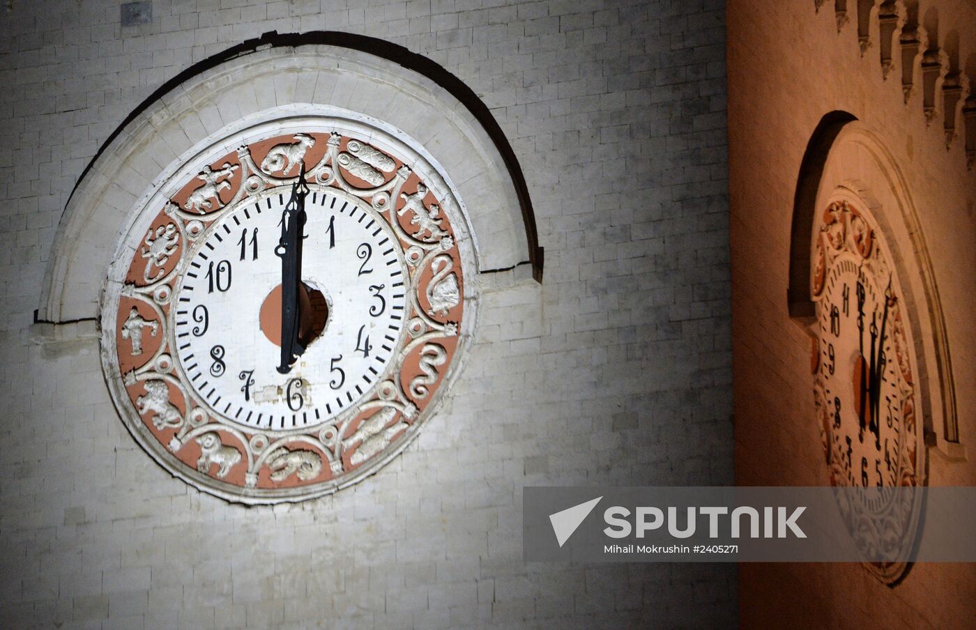 Crimea moves its clocks to Moscow time
