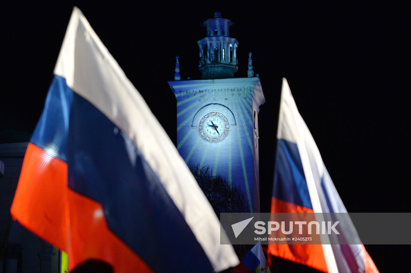 Crimea moves its clocks to Moscow time