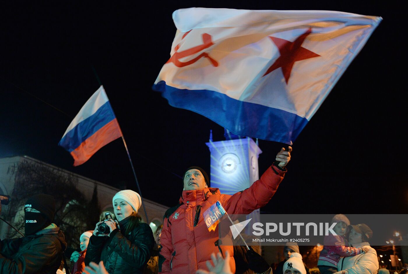 Crimea moves its clocks to Moscow time