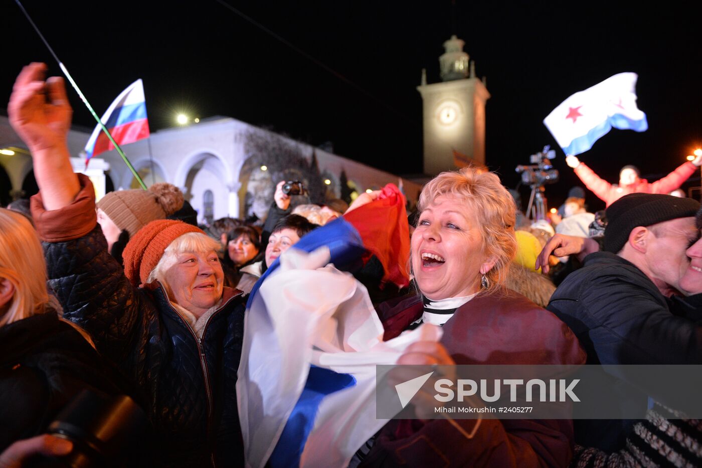 Crimea moves its clocks to Moscow time