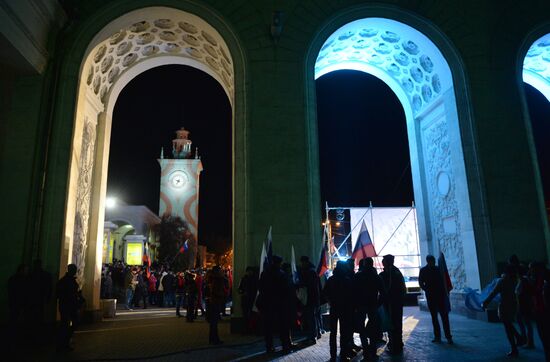 Crimea moves its clocks to Moscow time