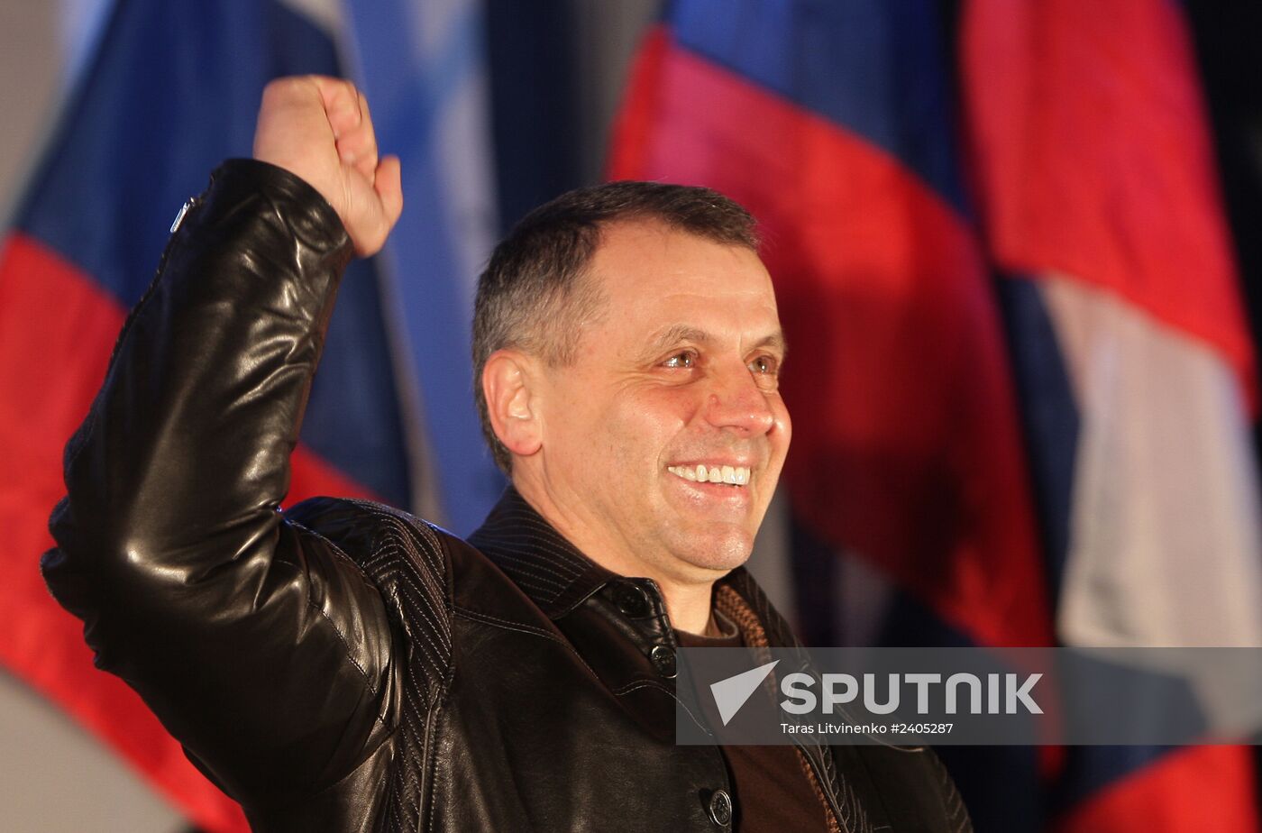 Crimea moves its clocks to Moscow time