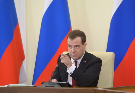 Dmitry Medvedev visits Crimea