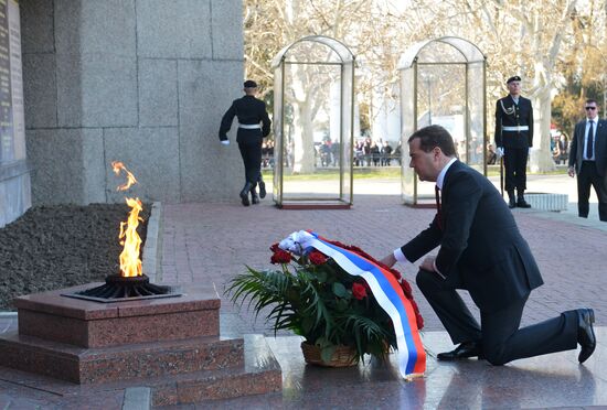Dmitry Medvedev visits Crimea
