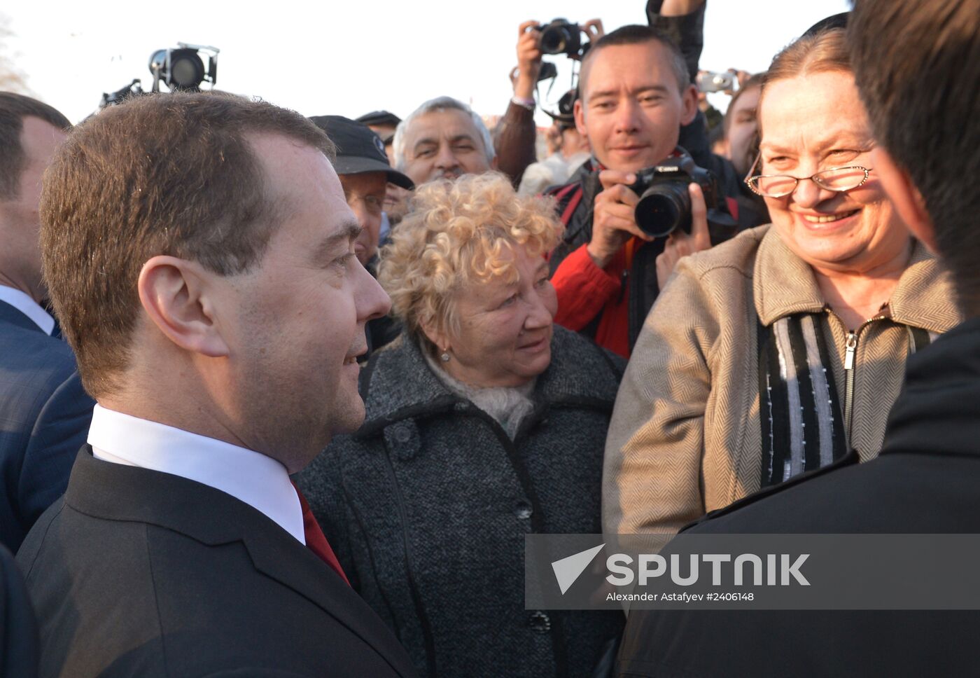 Dmitry Medvedev visits Crimea