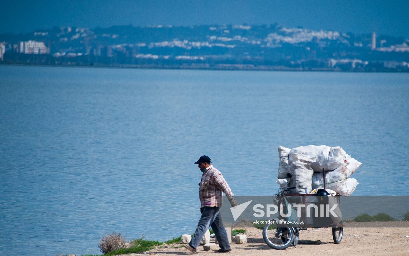 World cities. La Goulette