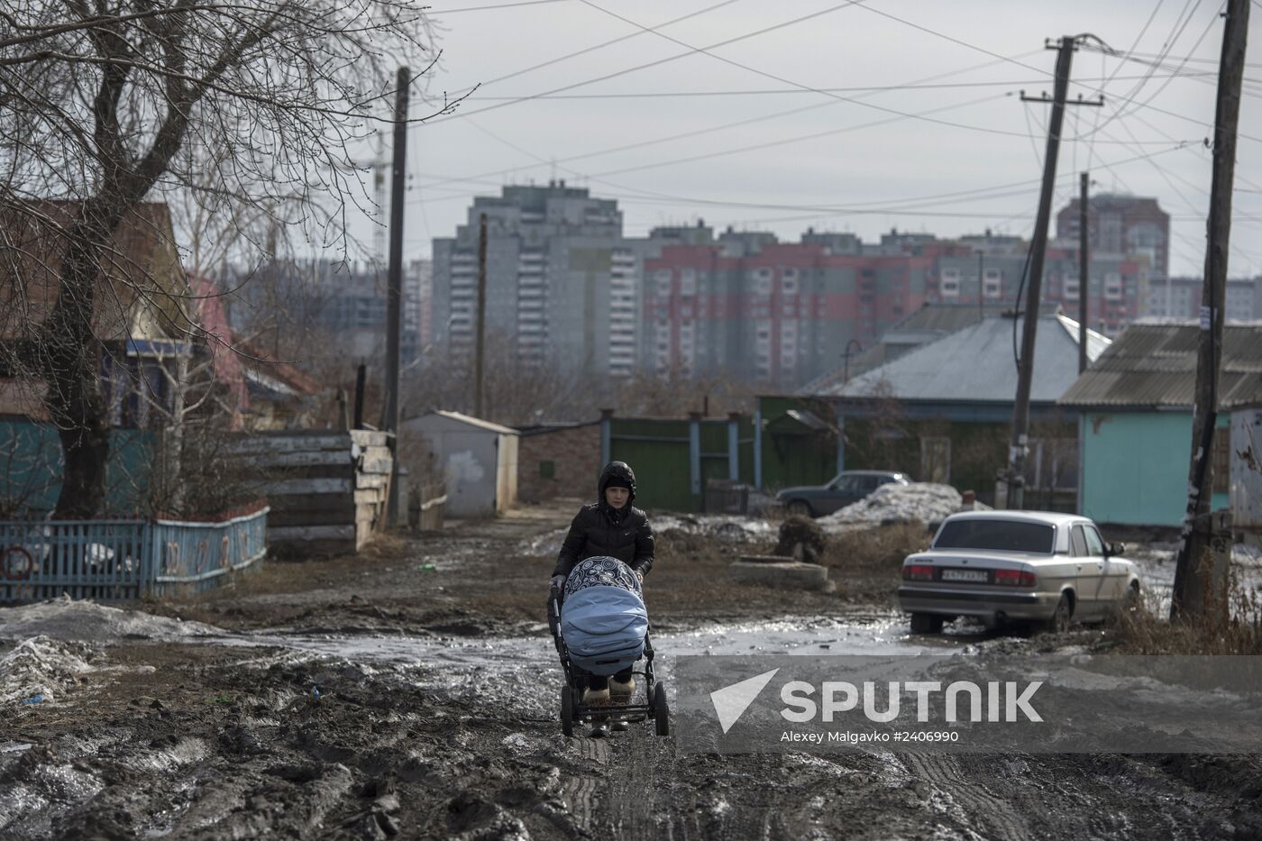Spring puddles in Omsk
