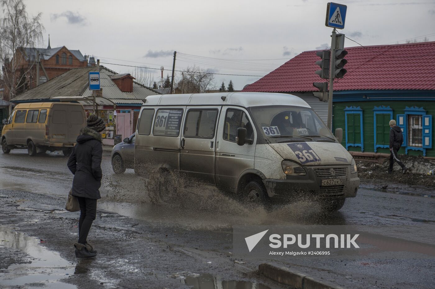 Spring puddles in Omsk