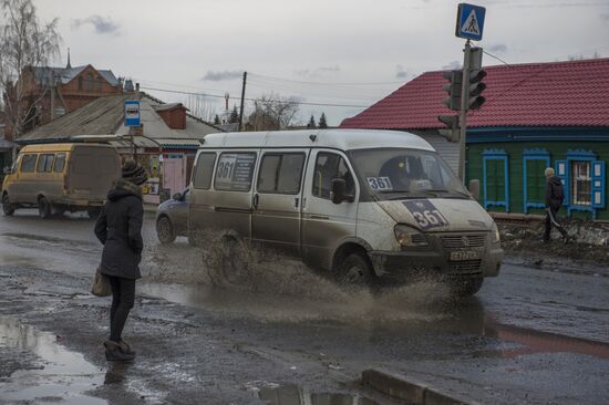 Spring puddles in Omsk
