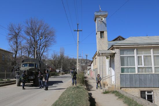 Three militants killed during raid in Biunaksk