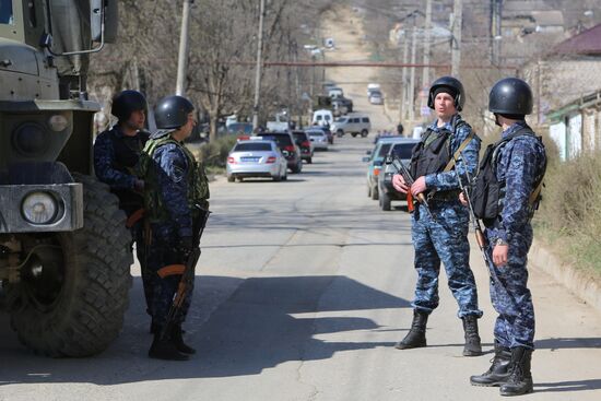 Three militants killed during raid in Biunaksk