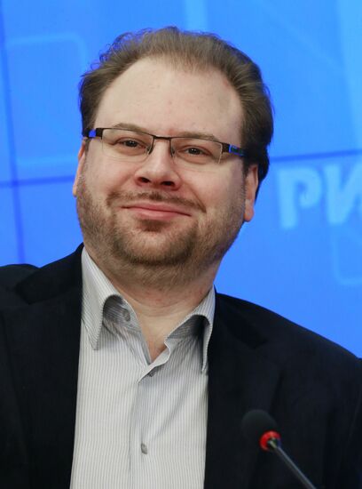 Conference on economic situation in Crimea and prospects for its development