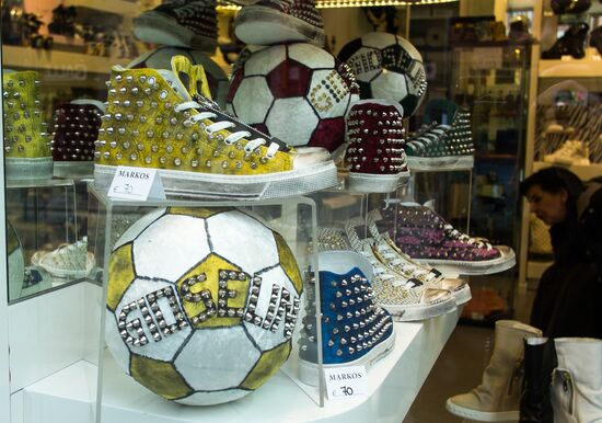 World Countries: Italy