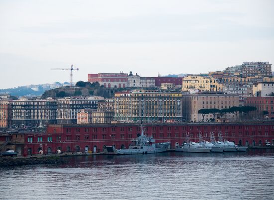 World Countries: Italy