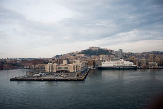 World Countries: Italy