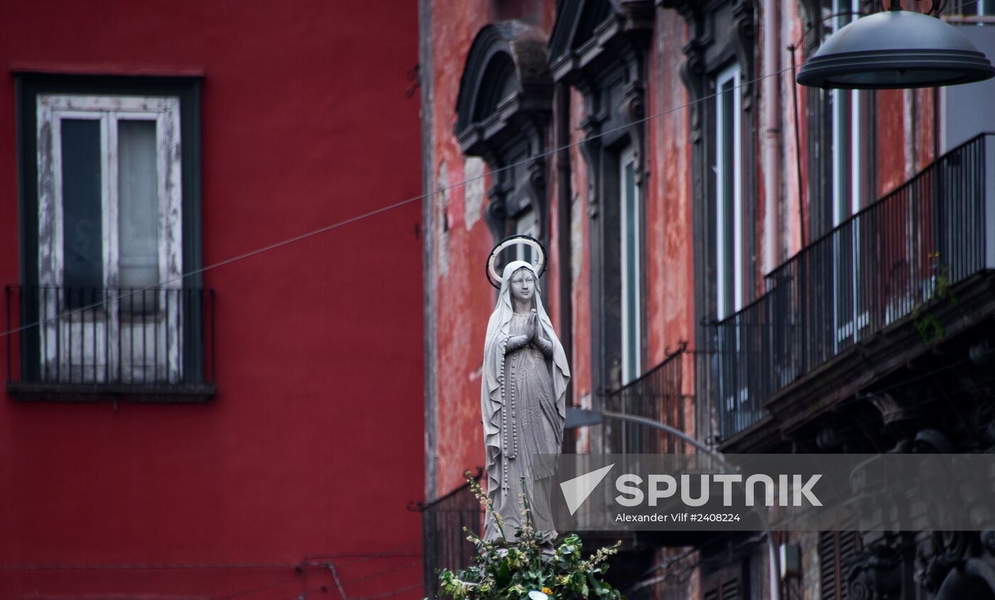 World Countries: Italy