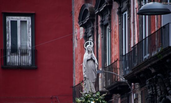 World Countries: Italy