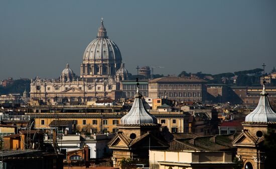 World Countries: Italy