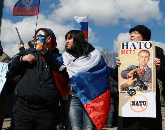 Pro-Russian rally in Donetsk