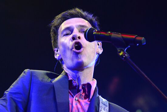 Bravo plays concert to mark 30-year anniversary