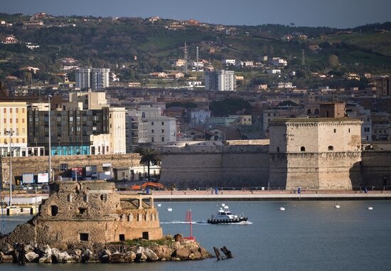 World Countries: Italy