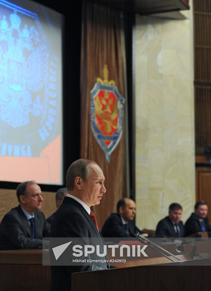 Vladimir Putin attends FSB board meeting