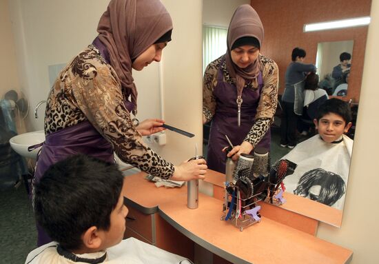 Muslim girls study home economy in Simferopol