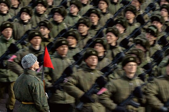 Joint rehearsal of marching and mechanized columns for the Victory Day parade