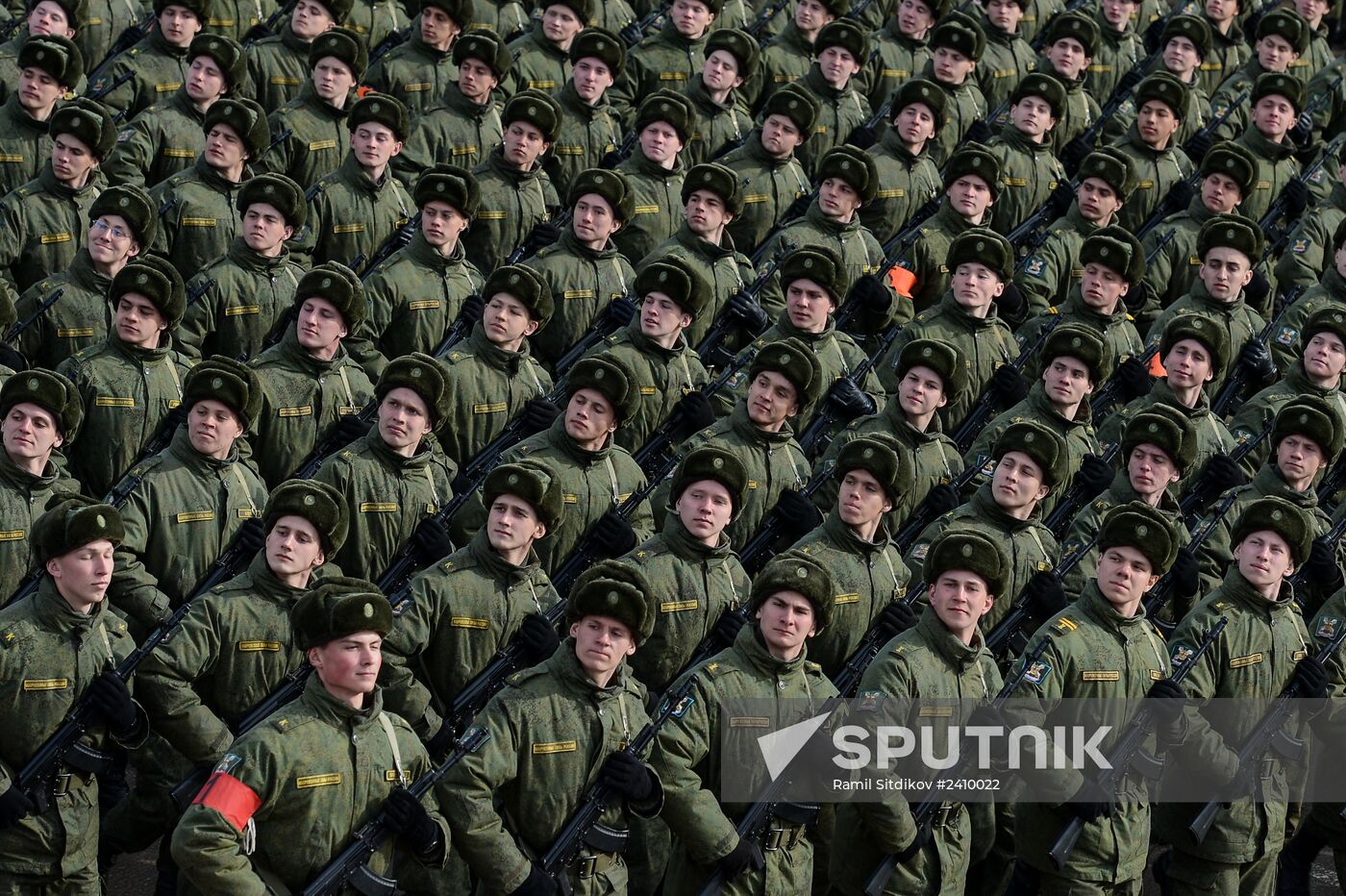 Joint rehearsal of marching and mechanized columns for the Victory Day parade