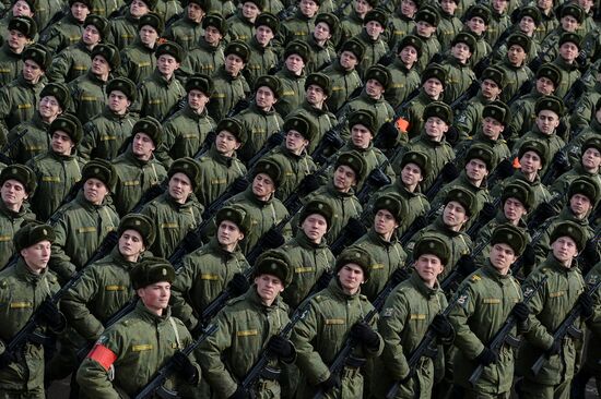 Joint rehearsal of marching and mechanized columns for the Victory Day parade