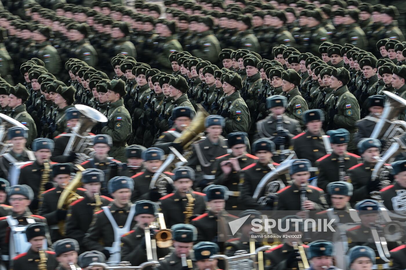 Joint rehearsal of marching and mechanized columns for the Victory Day parade