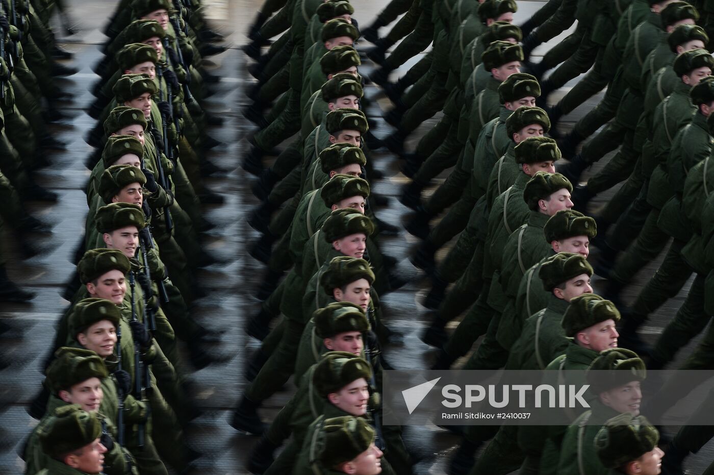 Joint rehearsal of marching and mechanized columns for the Victory Day parade