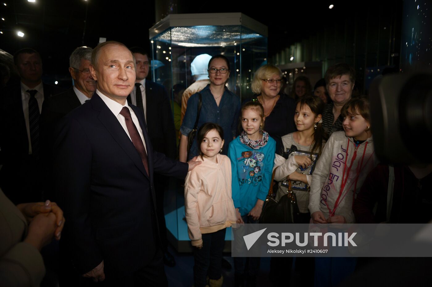 Vladimir Putin visits Memorial Museum of Cosmonautics