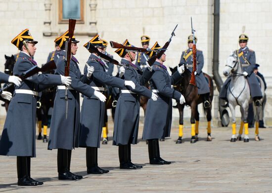 Ceremonial changing of the Presidential Regiment equestrian and pedestrian guard