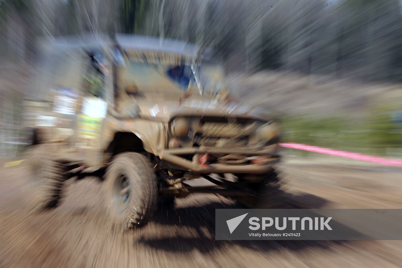 Motorsport: RainForest Challenge Russia 2014