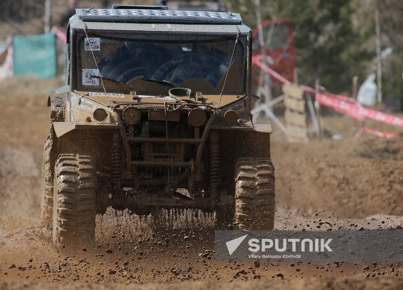 Motorsport: RainForest Challenge Russia 2014
