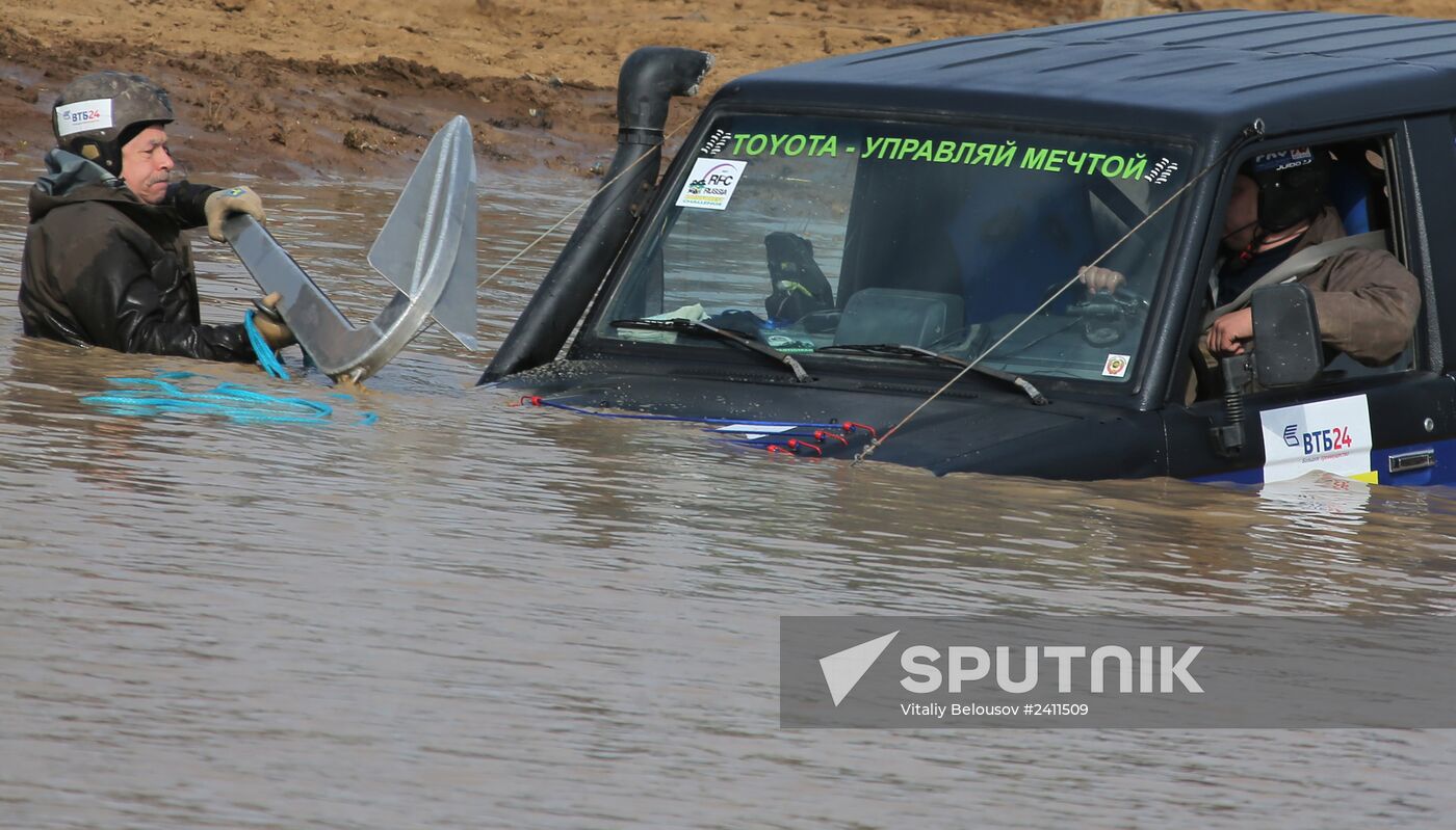 Motorsport: RainForest Challenge Russia 2014