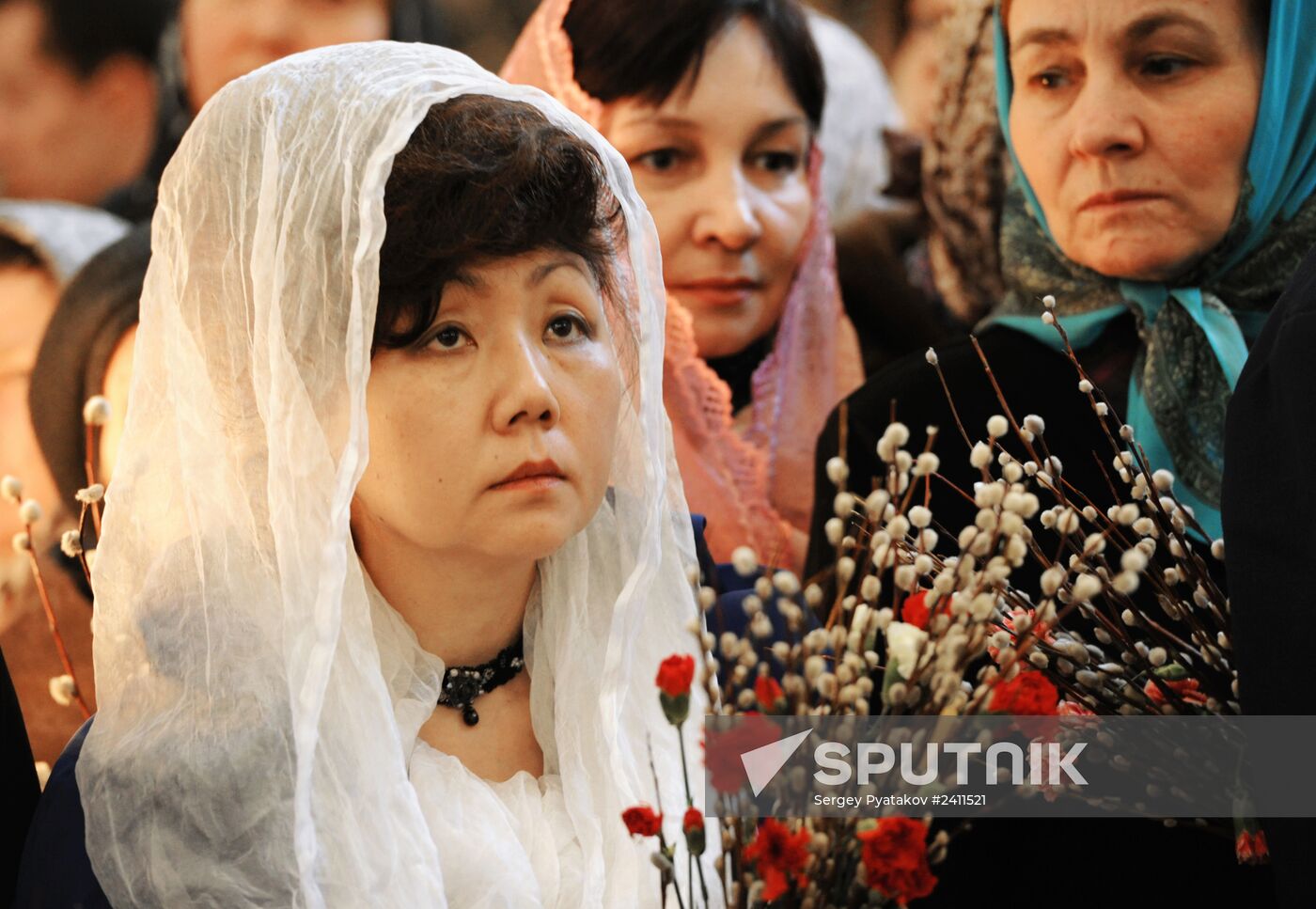 Patriarchal service on eve of Jesus' entry into Jerusalem