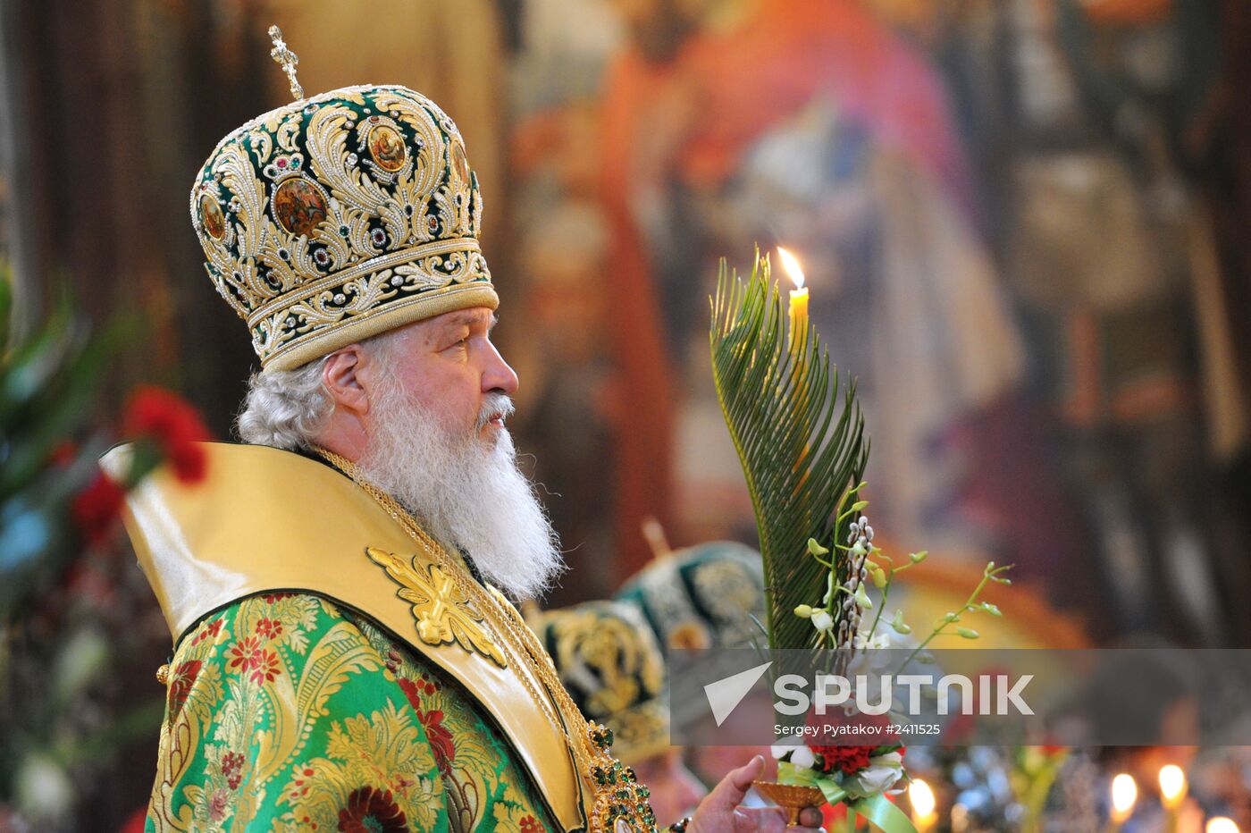 Patriarchal service on eve of Jesus' entry into Jerusalem