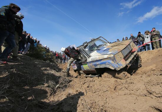Motorsport: RainForest Challenge Russia 2014
