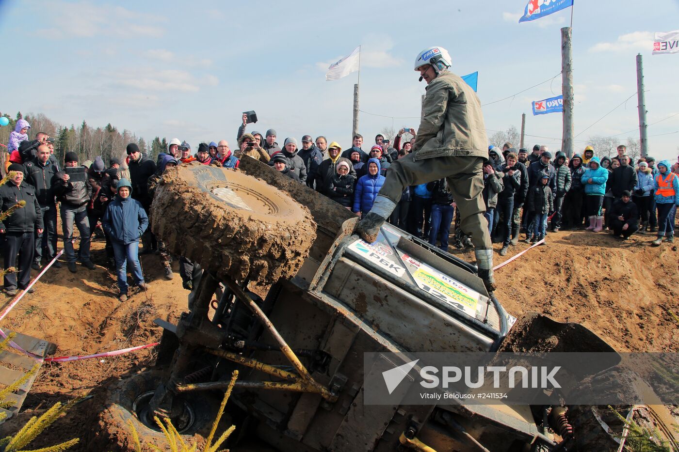 Motorsport: RainForest Challenge Russia 2014