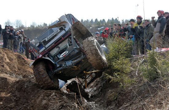 Motorsport: RainForest Challenge Russia 2014