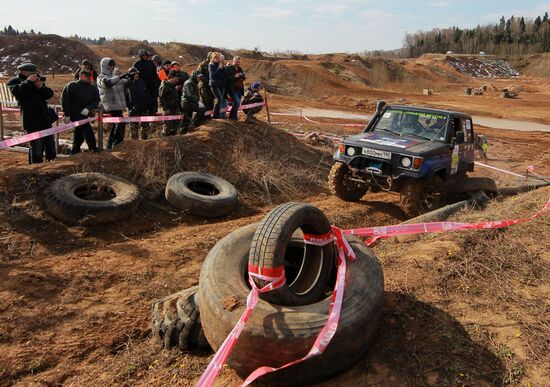 Motorsport: RainForest Challenge Russia 2014
