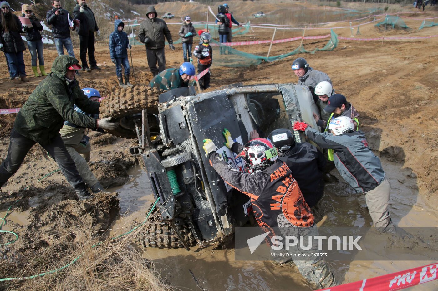 Motorsport: RainForest Challenge Russia 2014
