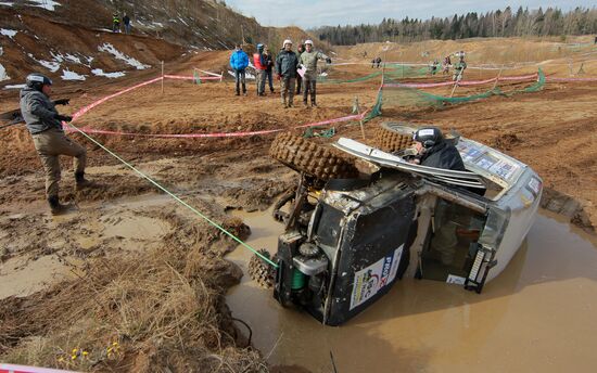 Motorsport: RainForest Challenge Russia 2014